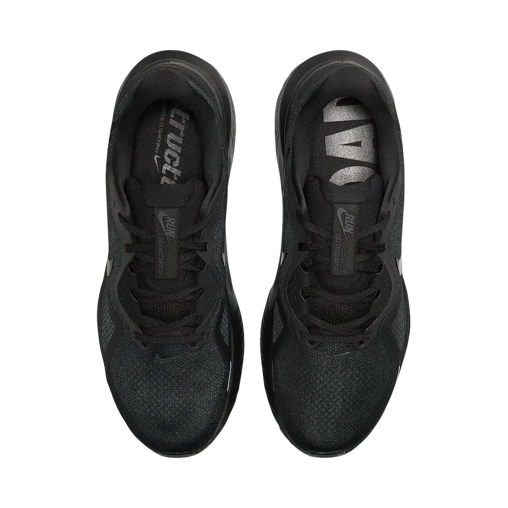 Nike Structure 26