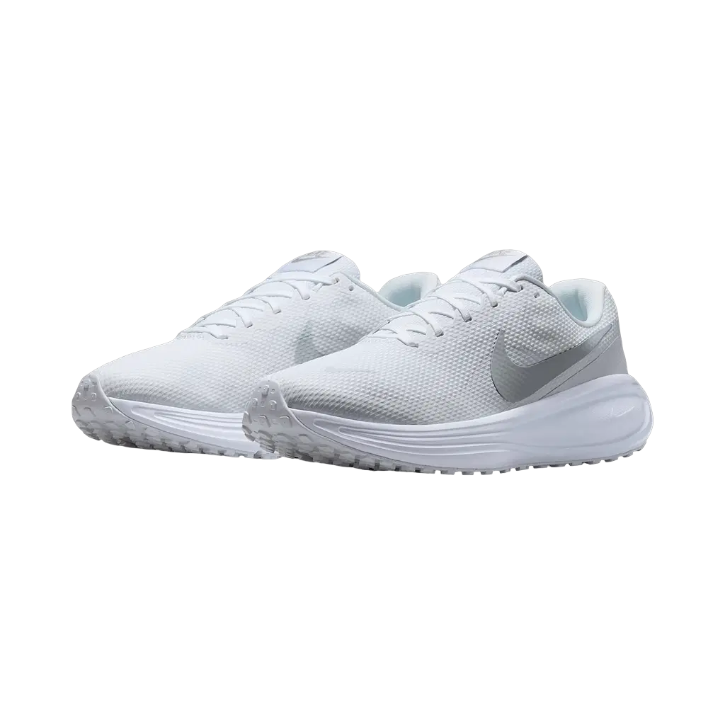 Nike Revolution 8