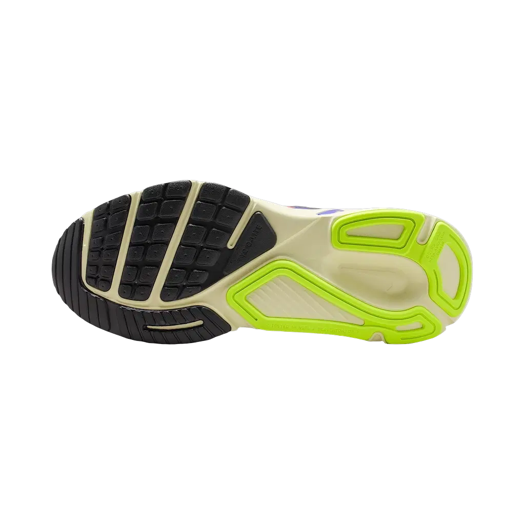 Nike Structure Plus