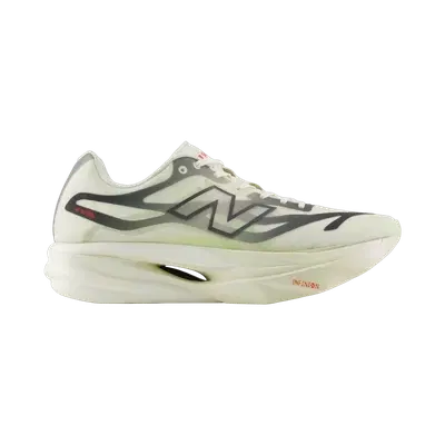 New Balance FuelCell SuperComp Elite v6